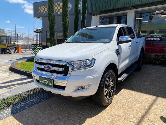 FORD RANGER 3.2 XLT 4X4 CD 20V DIESEL 4P AUTOMÁTICO
